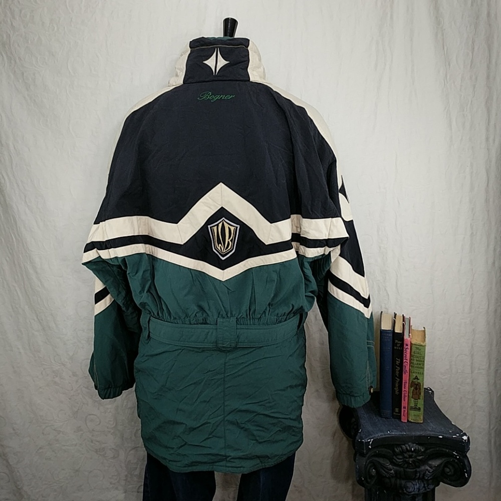 Vintage William Bogner Ski Coat Size 44 with belt - Picture 3 of 8